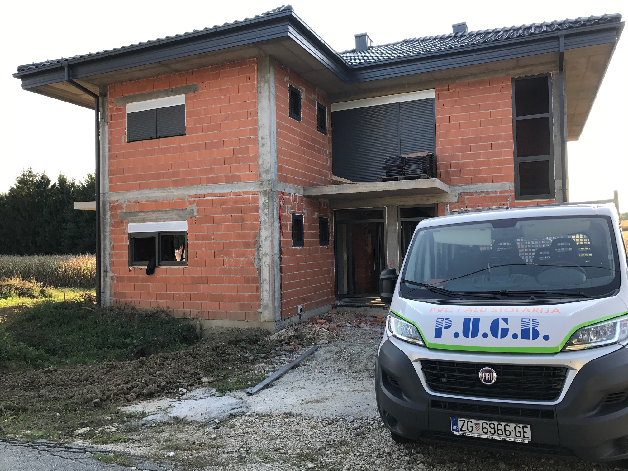 Sa gradilišta — P.U.G.B.